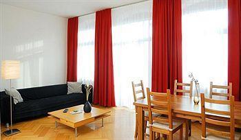 Aparthotel Am Zwinger 3*