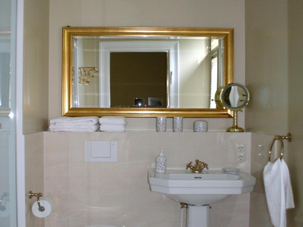 Therese-malten-villa Guest house