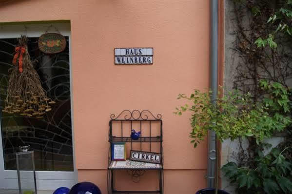 Haus Weinberg Hotel *