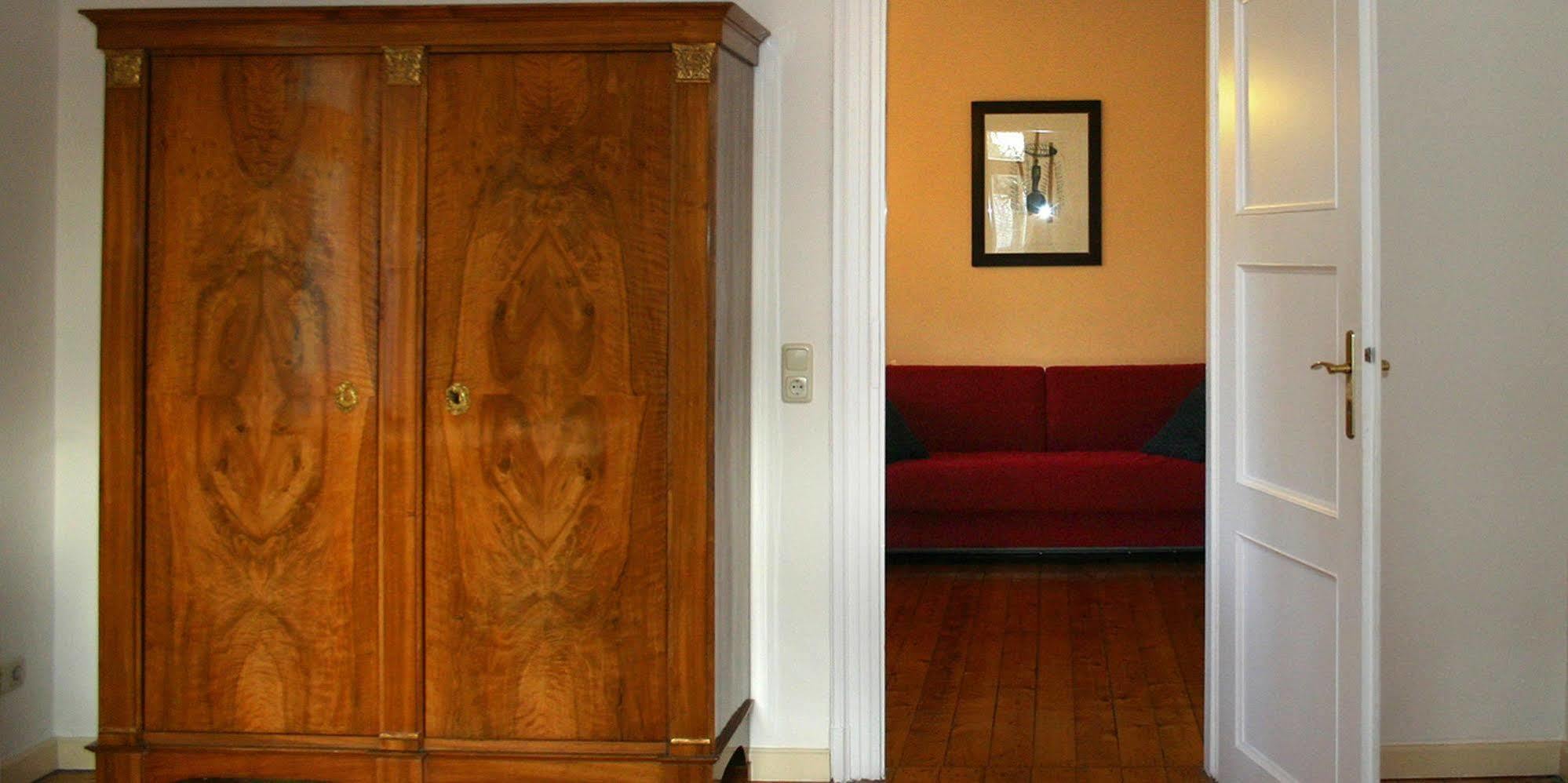 Therese-malten-villa Guest house 3*